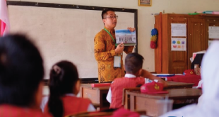 Gaji Guru Tidak Naik Rp 2 Juta, Ini Penjelasannya