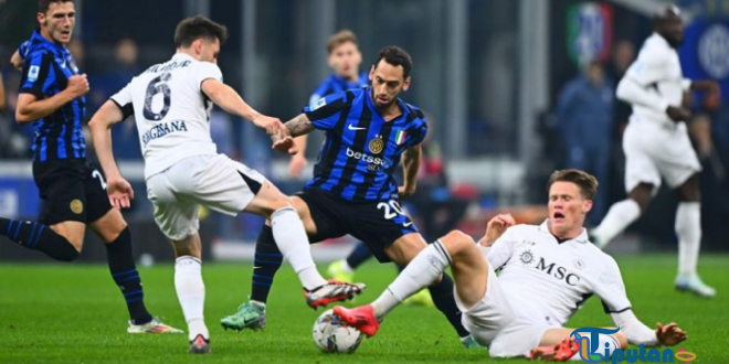 Inter Vs Napoli Berakhir 1-1, Penalti Calhanoglu Meleset Kena Tiang