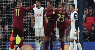 Liga Europa: Tottenham vs Roma Berakhir Sengit, Duel Imbang 2-2