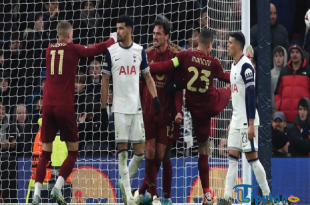 Liga Europa: Tottenham vs Roma Berakhir Sengit, Duel Imbang 2-2