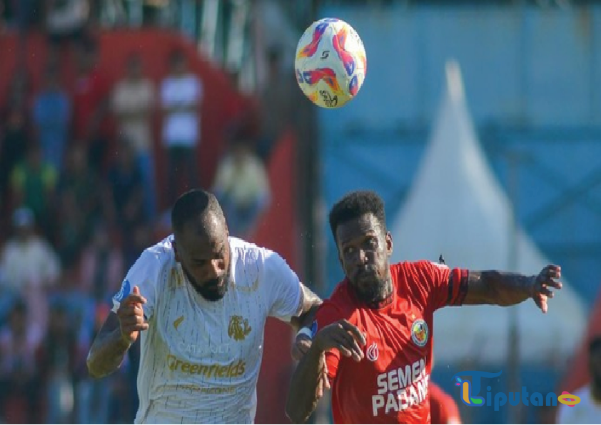 Hasil Liga 1: Arema Comeback dan Tundukkan Semen Padang