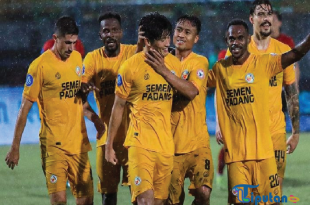 Hasil Liga 1: Bawa Hanya 7 Pemain Cadangan, Semen Padang Permalukan Madura United di Kandang