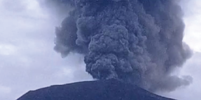 Gunung Marapi Meletus, Disertai Abu Vulkanik, Warga Diminta Waspada