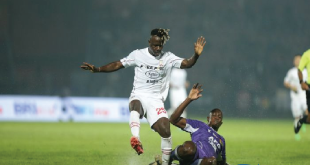 Drama Persik vs Persis Belum Usai, Wasit Tambah Dua Kartu Merah untuk Persis Solo