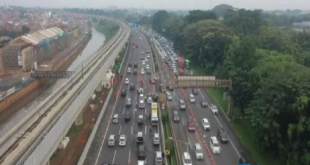 Kondisi Lalu Lintas di Tol Arah Jakarta: TMII Menuju Halim-Cawang