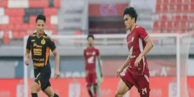 Liga 1: PSM Makassar Tumbangkan Persija, Persib Bandung Tetap Kokoh di Puncak