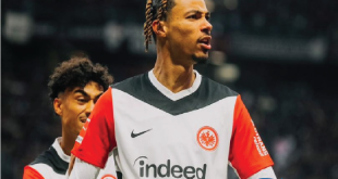 Bersaing dengan MU, Arsenal Bidik Striker Bundesliga Ini