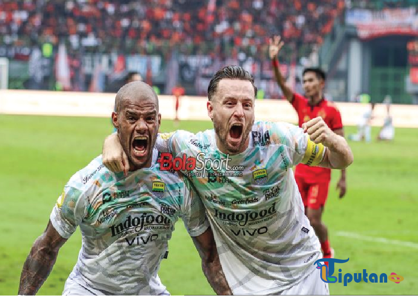 Klasemen Liga 1 2024-2025: Dewa United Tersungkur, Persib Mantap di Puncak