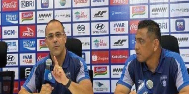 Laga Persita vs PSS Sleman, Fabio Lefundes Minta Pemain Lebih Tenang di Depan Gawang