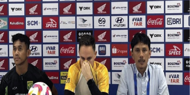 Paul Munster Dihujani Kritik Netizen Usai Tutup Hidung di Stadion PSM