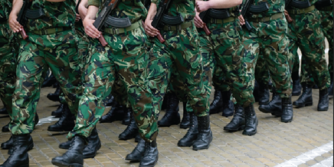Perubahan Pasal 53 dalam RUU TNI: Perpanjangan Usia Pensiun Prajurit Berdasarkan Pangkat