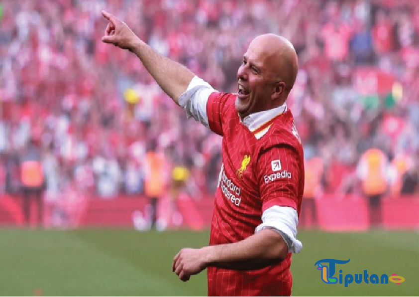 Arne Slot Masuk Dalam Daftar Manajer Elite: Menang Juara di Musim Debut