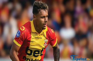 Dean James Raih Gelar Juara KNVB Cup Bersama Go Ahead Eagles
