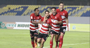 Hasil Arema FC vs Madura United: Menang Tipis 1-0, Sape Kerrab Menjauh dari Zona Degradasi