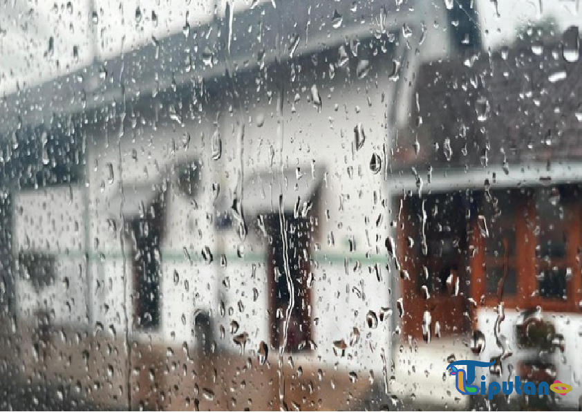Cuaca DIY Hari Ini: Waspadai Hujan Disertai Petir di Wilayah Menoreh