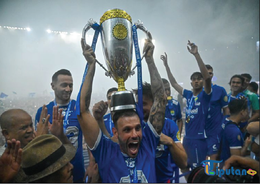 Ketika ASN Diminta Urunan Rp1 Miliar untuk Bonus Persib Secara Kilat Tanpa Melanggar Aturan