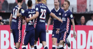 PSV Eindhoven Juara Eredivisie 2024/2025 Setelah Unggul 1 Poin atas Ajax