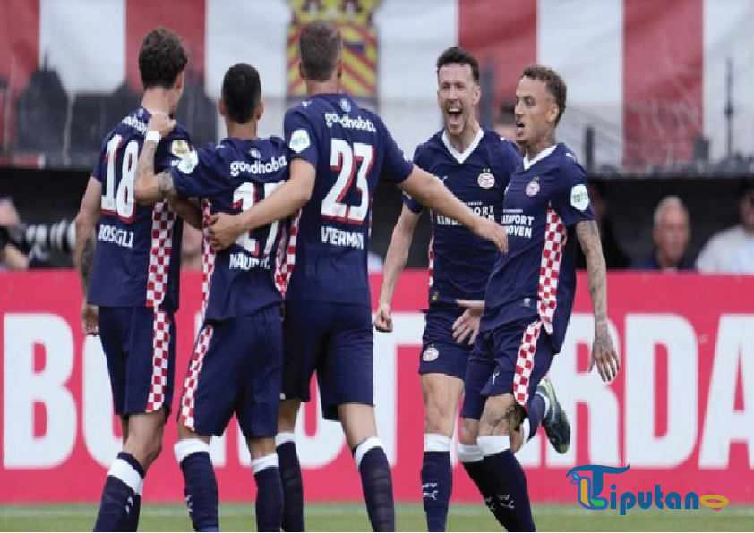 PSV Eindhoven Juara Eredivisie 2024/2025 Setelah Unggul 1 Poin atas Ajax