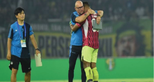 Persib Kehilangan Dua Pemain Asing, Apakah Giliran Pelatih Berikutnya?