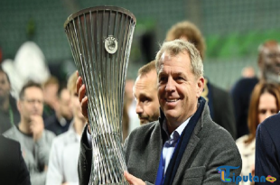 Setelah Rp30,7 Triliun dan 1.201 Hari, Trofi Pertama Akhirnya Datang untuk Pemilik Chelsea