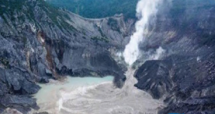 Aktivitas Gunung Tangkuban Parahu Meningkat, Berpotensi Alami Erupsi Freatik – Badan Geologi Imbau Warga Jauhi Kawah