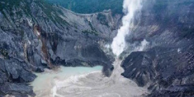 Aktivitas Gunung Tangkuban Parahu Meningkat, Berpotensi Alami Erupsi Freatik – Badan Geologi Imbau Warga Jauhi Kawah