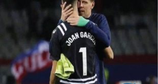 Hierarki Kiper Barcelona Setelah Joan Garcia Bergabung: Szczesny Turun Peringkat, Ter Stegen Disarankan Cari Klub Baru