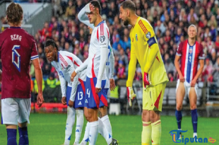 Italia Dibantai, Donnarumma Terdiam Tak Bisa Banyak Bicara