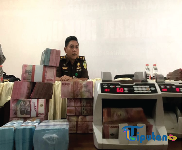 Kakak Mantan Bupati Blitar Serahkan Uang Pengganti Kerugian Negara Rp 1,1 Miliar ke Kejaksaan