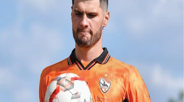Persib Bandung Resmi Rekrut Alfeandra Dewangga dan Julio Cesar untuk Perkuat Skuad Musim Ini