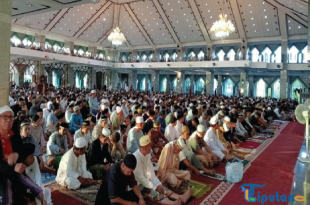 Salat Idul Adha 2025 Jatuh pada Jumat, 6 Juni – Apakah Masih Perlu Salat Jumat?