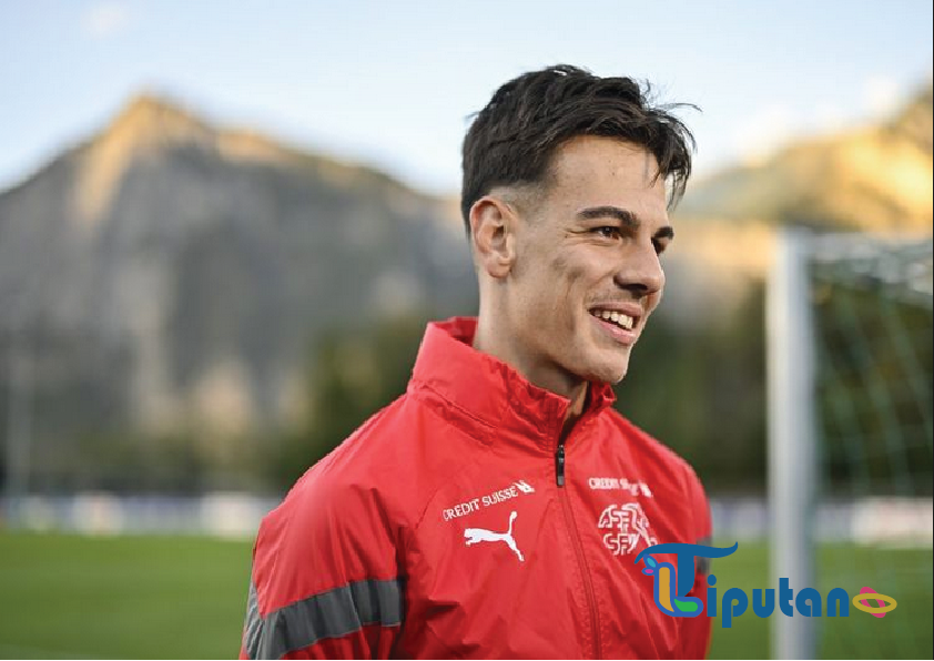AC Milan Bidik Ardon Jashari, Pelatih Club Brugge Ingatkan Risiko