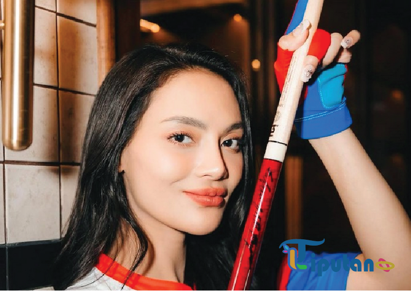 Erika Carlina Ungkap Kekhawatiran: "Kondisi Bayiku Terancam"