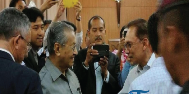 Genap 100 Tahun, Mahathir Mohamad Dapat Ucapan Selamat dari Anwar Ibrahim