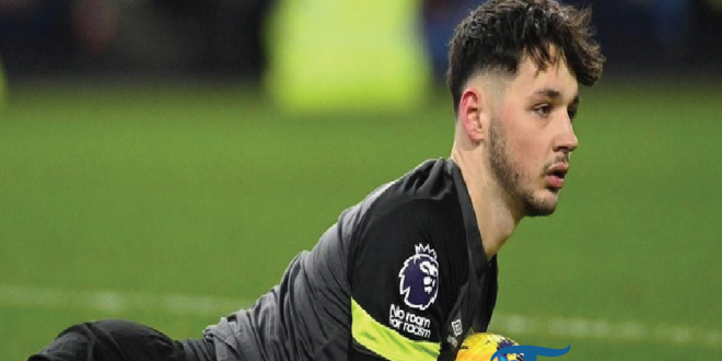 Manchester City Berencana Pulangkan Kiper Burnley Jelang Musim Baru