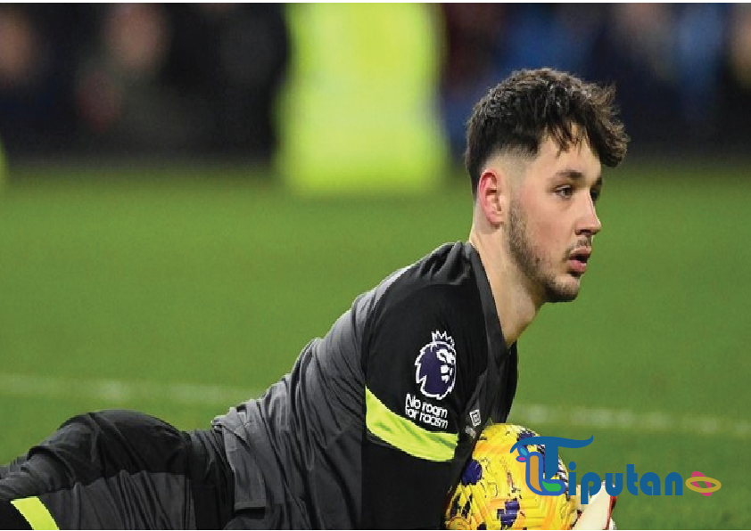 Manchester City Berencana Pulangkan Kiper Burnley Jelang Musim Baru