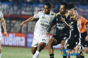 Piala Presiden 2025: Persib Bandung Gagal Manfaatkan Keunggulan, Egy Maulana Vikri Selamatkan Dewa United