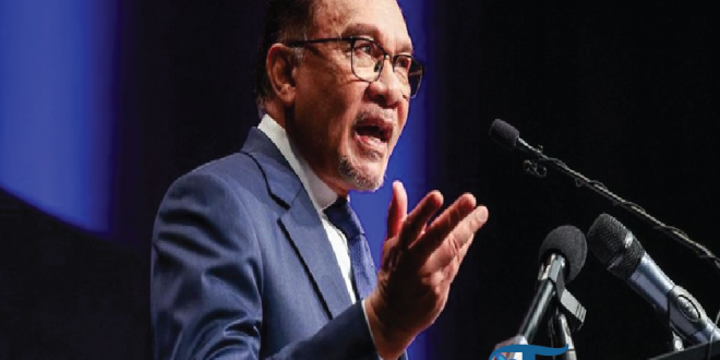 Respons Tegas PM Anwar Ibrahim Saat Dihadang Seruan 'Turun Anwar'