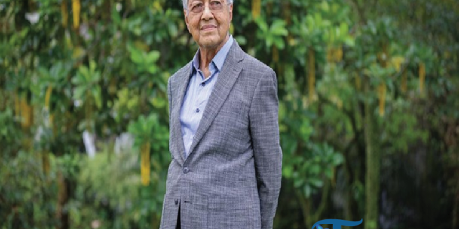 Seratus Tahun Mahathir Mohamad: Jejak Pemimpin dan Pejuang yang Pantang Mundur