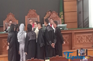 Tensi Memanas! Adu Mulut Nikita Mirzani dan Reza Gladys Warnai Ruang Sidang