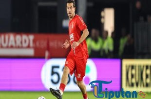 Bojan Hodak Angkat Bicara Soal Rumor Thom Haye ke Persib Bandung
