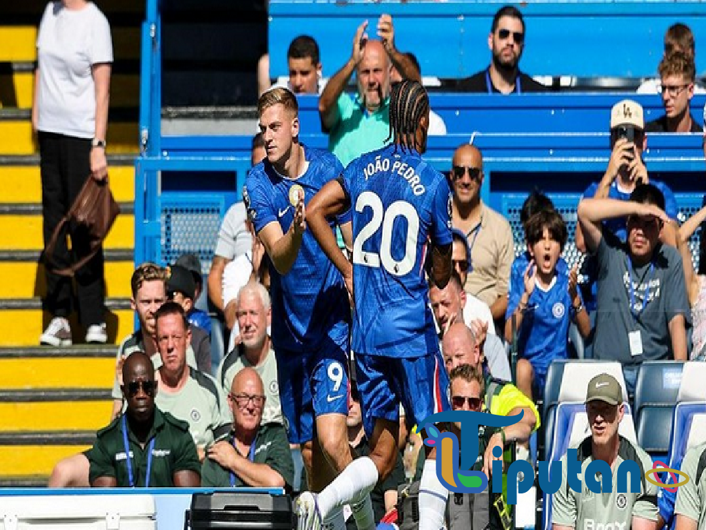 Cole Palmer Sambut Positif Kedatangan Dua Striker Baru Chelsea