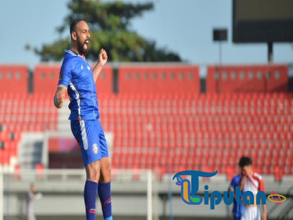 Dalberto Ukir Sejarah: Hattrick Pertama di Era Super League