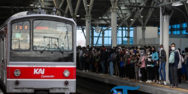 Demo Besar di DPR, Jalur KRL Tanah Abang–Palmerah Terancam Ditutup