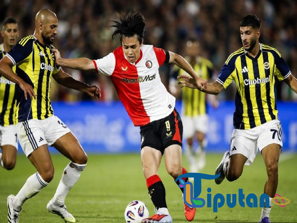 Hasil Liga Champions: Tim Jose Mourinho Tumbang dari Van Persie, Benfica Raih Kemenangan Meyakinkan
