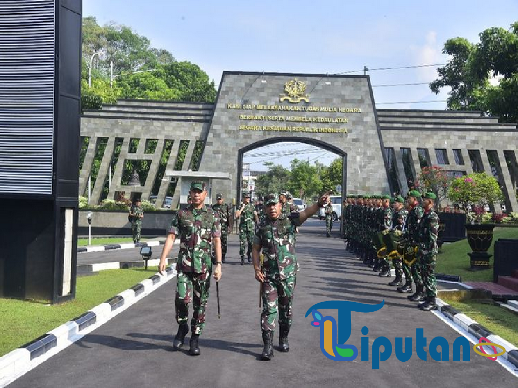 Mutasi TNI: Pangdam Siliwangi dan Gubernur Akmil Resmi Berganti, Tongkat Komando Berpindah