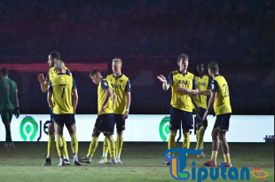 Oxford United Dibantai Brighton 0-6: Tim Ole Romeny dan Marselino Terpuruk di Piala Liga