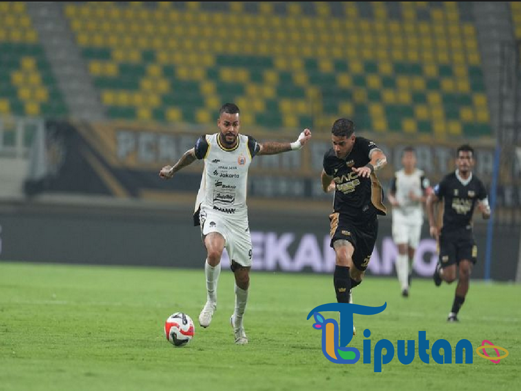 Persija Bungkam Dewa United 3-1: Pesta Gol Macan Kemayoran Disaksikan Langsung oleh Kluivert