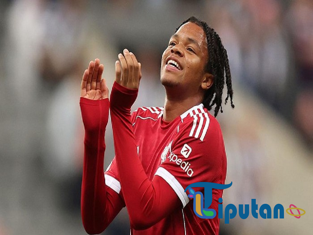 Rio Ngumoha Ukir Debut Gemilang Bersama Liverpool
