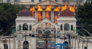Krisis Nepal Memuncak: Gedung Parlemen Dibakar, Menteri Jadi Sasaran